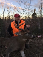 Northern Whitetail Outfitters Deer hunting